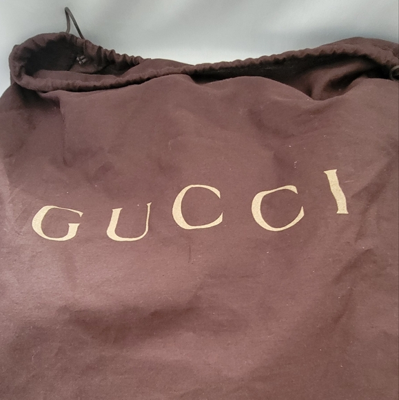 GUCCI GG Signature Medium Sukey Tote - Picture 13 of 13